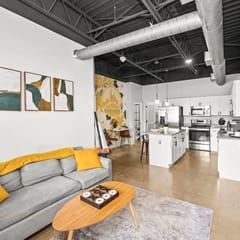 Ideal Nashville Base Near Downtown & Hospitals