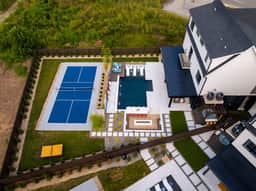 “The Art Haus” | Karaoke • Pool • Pickleball - Image 5