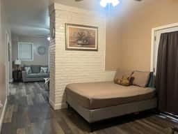 **The Nashville Nest! Minutes frm DT and Airport** - Image 4