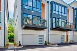 2 Downtown homes *23 beds* 6 min to Broadway - Image 4