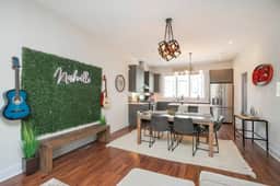 Luxury Escape | Spacious & Safe, 7min to Downtown! - Image 3