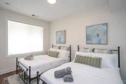 Nashville Luxury Near Broadway • Freshly Furnished - Image 5