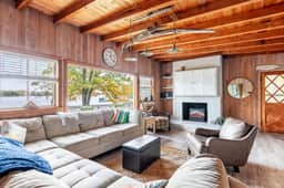 Secluded Lakefront Retreat• 30 min to DT Nashville - Image 4
