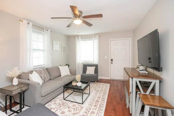 The Location!" East Nashville - 5 min to Broadway - Image 2