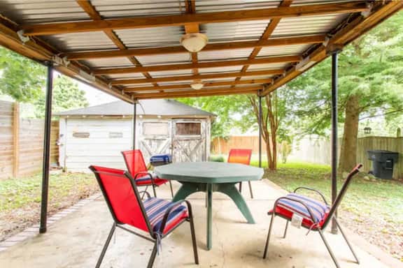 Classic bungalow in the heart of East Nashville! - Image 4