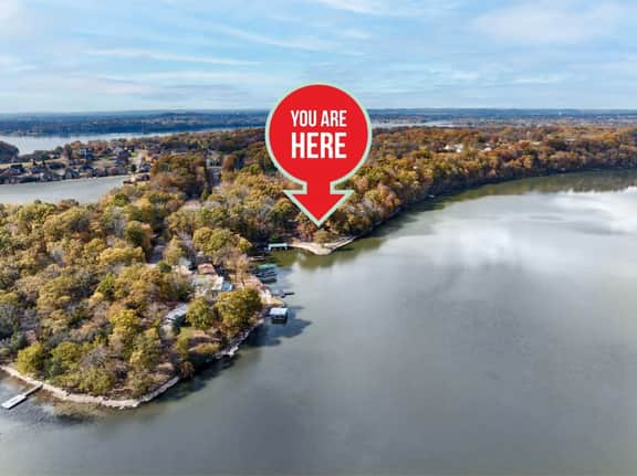 Secluded Lakefront Retreat• 30 min to DT Nashville - Image 5