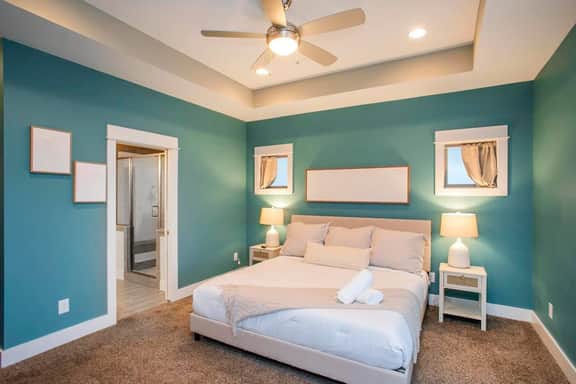 Spacious DT Nashville, walkable | 7min to Broadway - Image 3