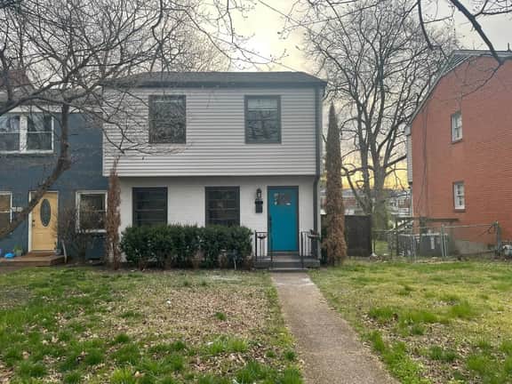 Your Home Away from Home - 3/bed house in E. Nash - Image 2