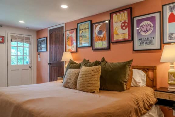 Color Me Nashville Home | Art-Filled Near Downtown - Image 5