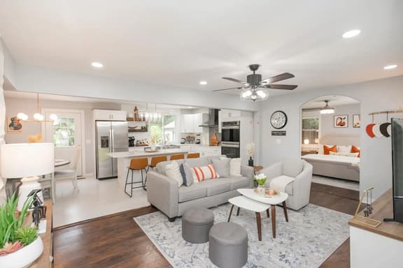 * Charming & Pristine * Renovated 3BR * Near DT! - Image 1